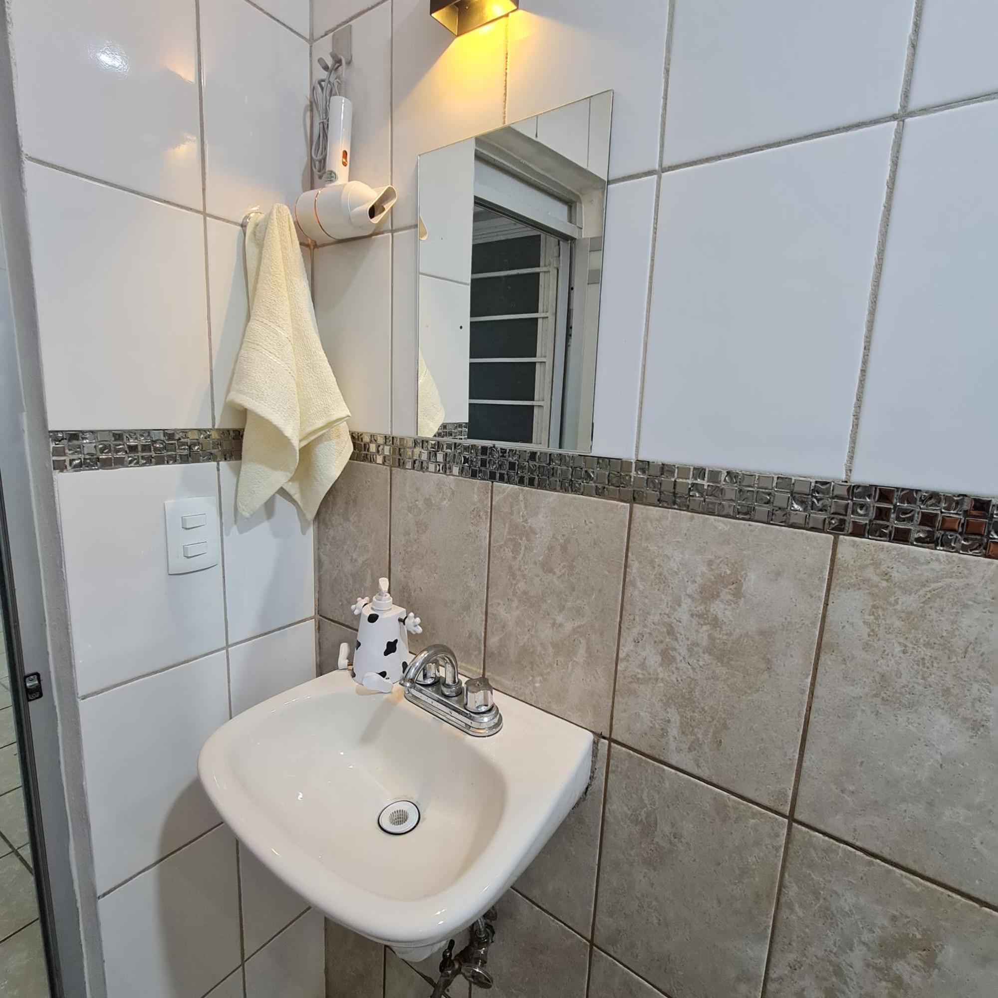 Depa Purpura Caracol Apartment San Antonio de la Cal Bagian luar foto